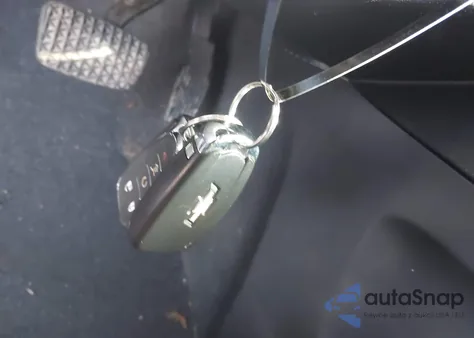 2018 Chevrolet Equinox Lt z USA, uszkodzony, nr VIN 2GNAXJEV5J6110617